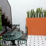 Casa El Azud La Canada 1 Minuto Metro