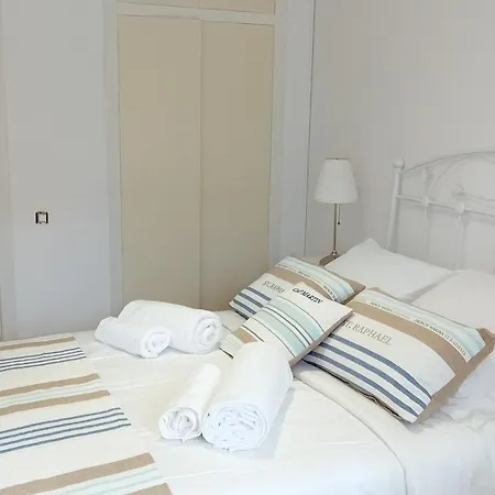 Casa El Azud La Canada 1 Minuto Metro Partida de La Cañada