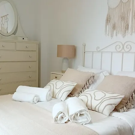 Casa El Azud La Canada 1 Minuto Metro *